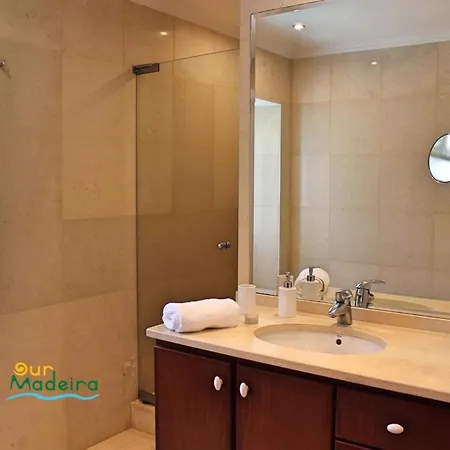 Villa Ourmadeira - Casa Do Julio, View