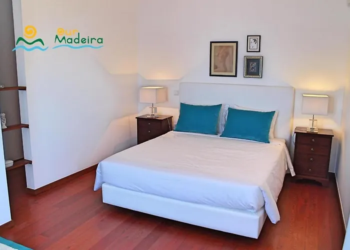 Ourmadeira - Casa Do Julio * Calheta (Madeira)